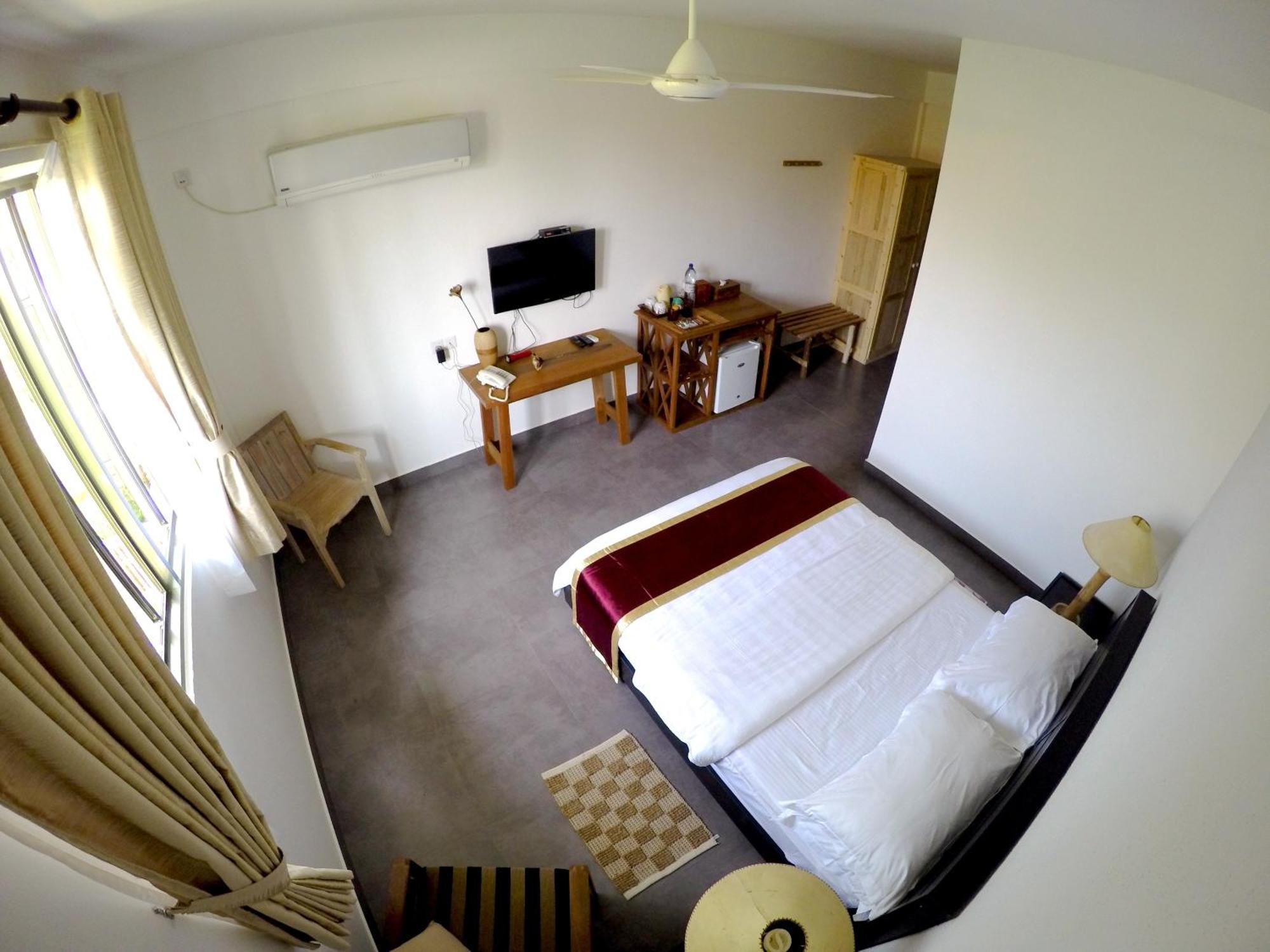 Cerulean View Residence Hanimaadhoo Island Номер фото